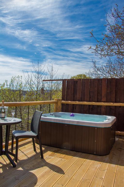 Mountview Pod Hotel Lochinver Ngoại thất bức ảnh